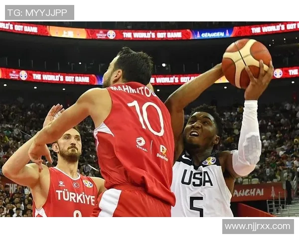 中国男篮在2011年与土耳其的激烈对决回顾与分析